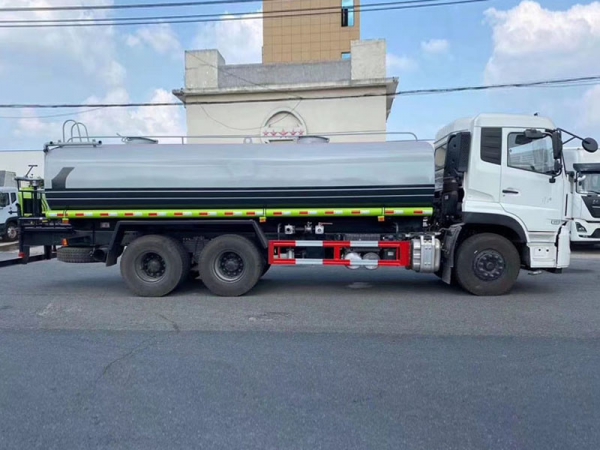 東風天龍18-20方灑水車