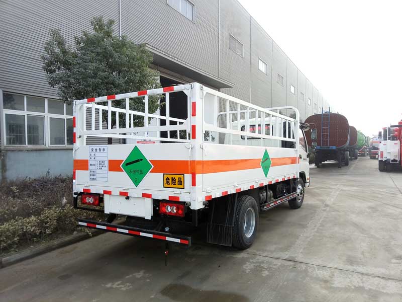 奧鈴4.1米(藍(lán)牌)氣瓶車