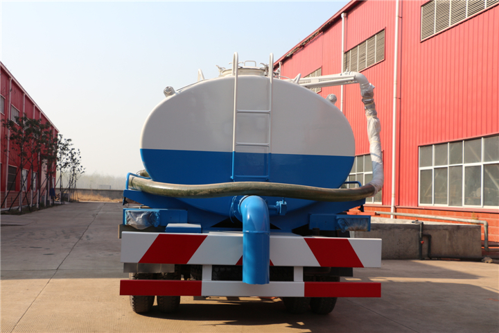 東風(fēng)145國五10方吸糞車