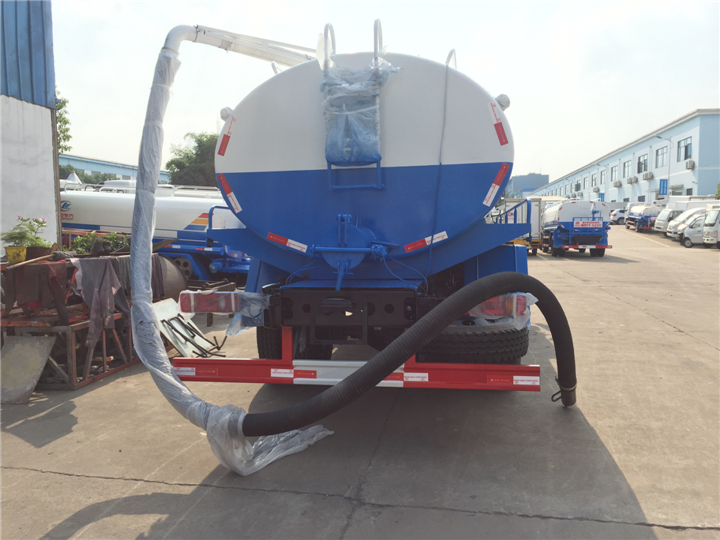 東風(fēng)天錦12.5方吸糞車(chē)