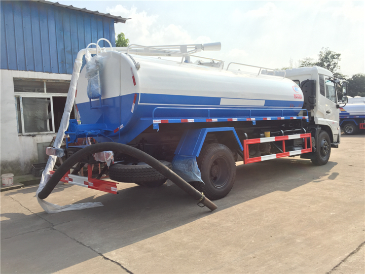 東風(fēng)天錦12.5方吸糞車(chē)