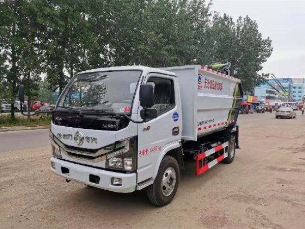 東風(fēng)小多利卡國(guó)六7方無泄漏后裝式壓縮垃圾車