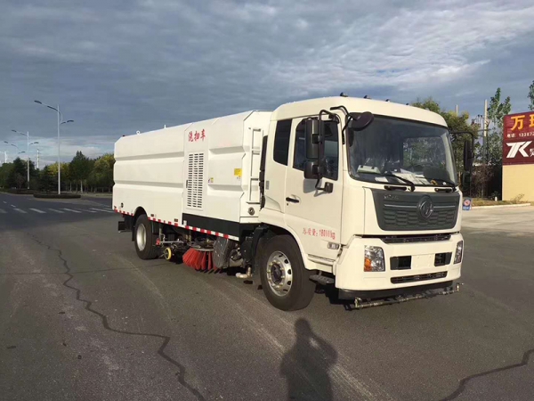 東風(fēng)天錦7水9塵洗掃車(國六)