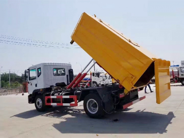 東風多利卡D9國六車廂可卸(鉤臂)垃圾車
