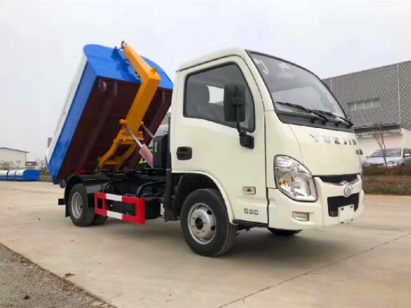 躍進(jìn)小福星國(guó)六3~4方車廂可卸(鉤臂)式垃圾車