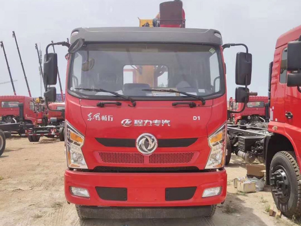 東風暢行D1隨車吊8噸隨車吊價格