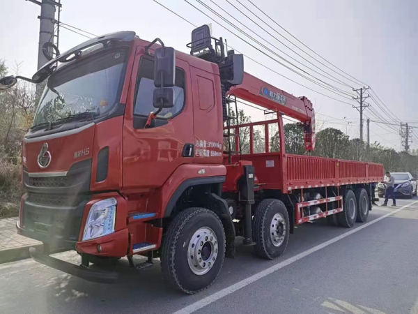 國六柳汽乘龍16-20噸隨車吊