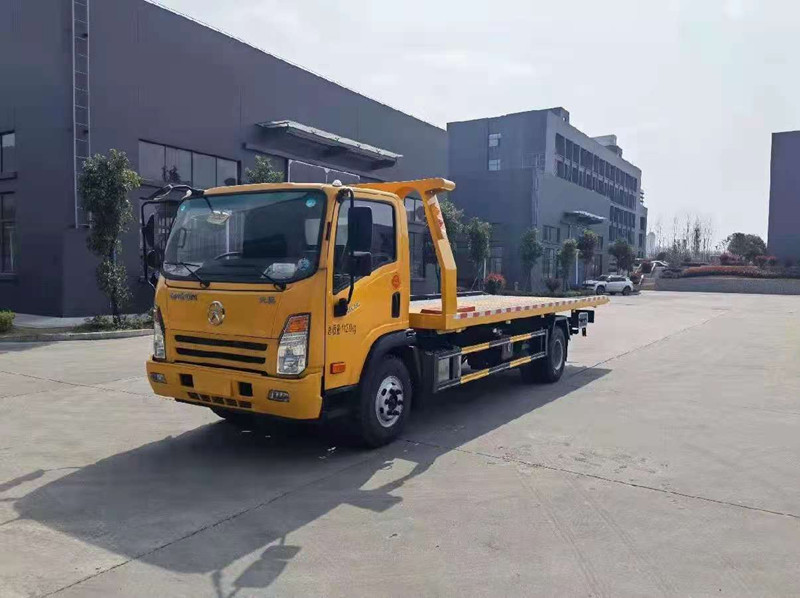 國六大運一拖二平板清障車