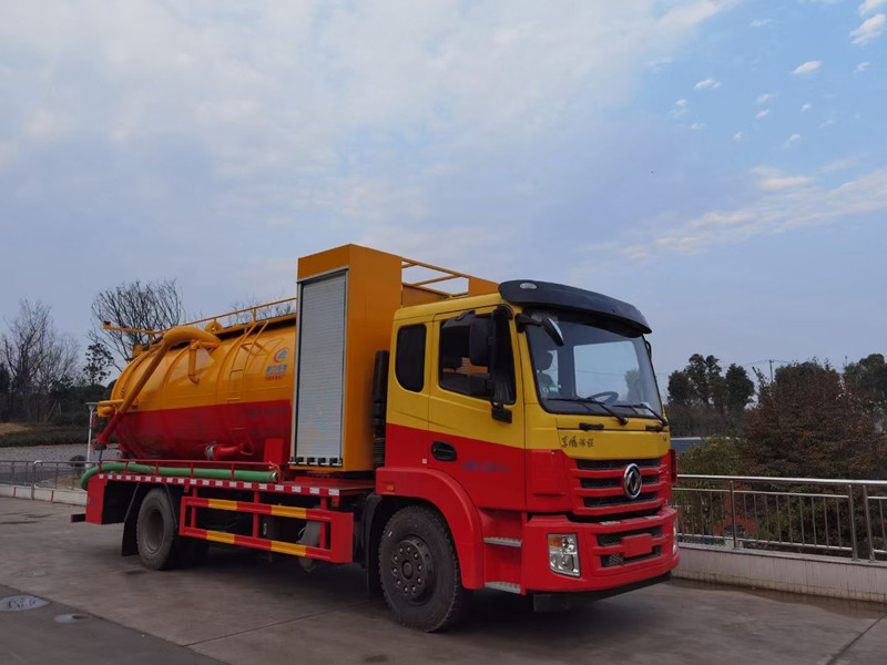 東風錦程15方清洗吸污車